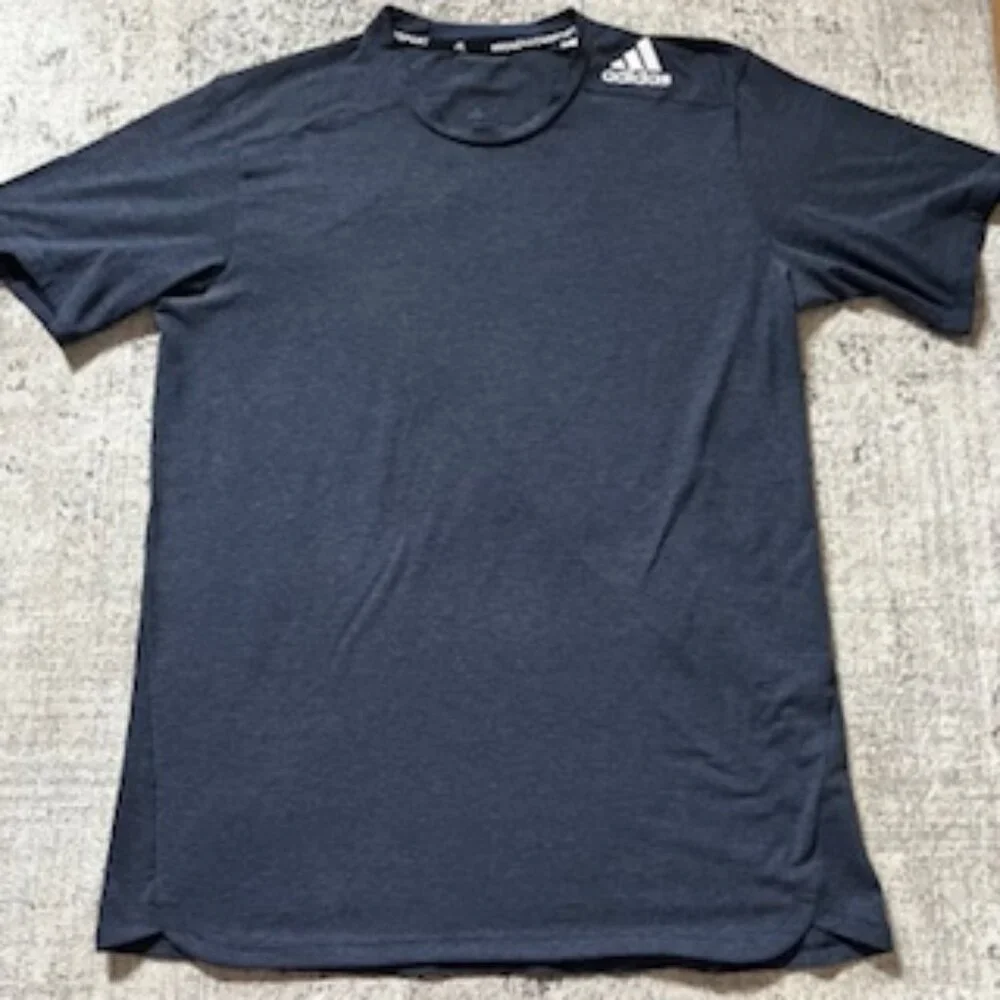 🧡3/15 adidas Aeroready Bluish Gray T-Shirt Men's M
